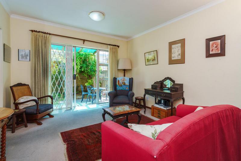 2 Bedroom Property for Sale in Harfield Village Western Cape